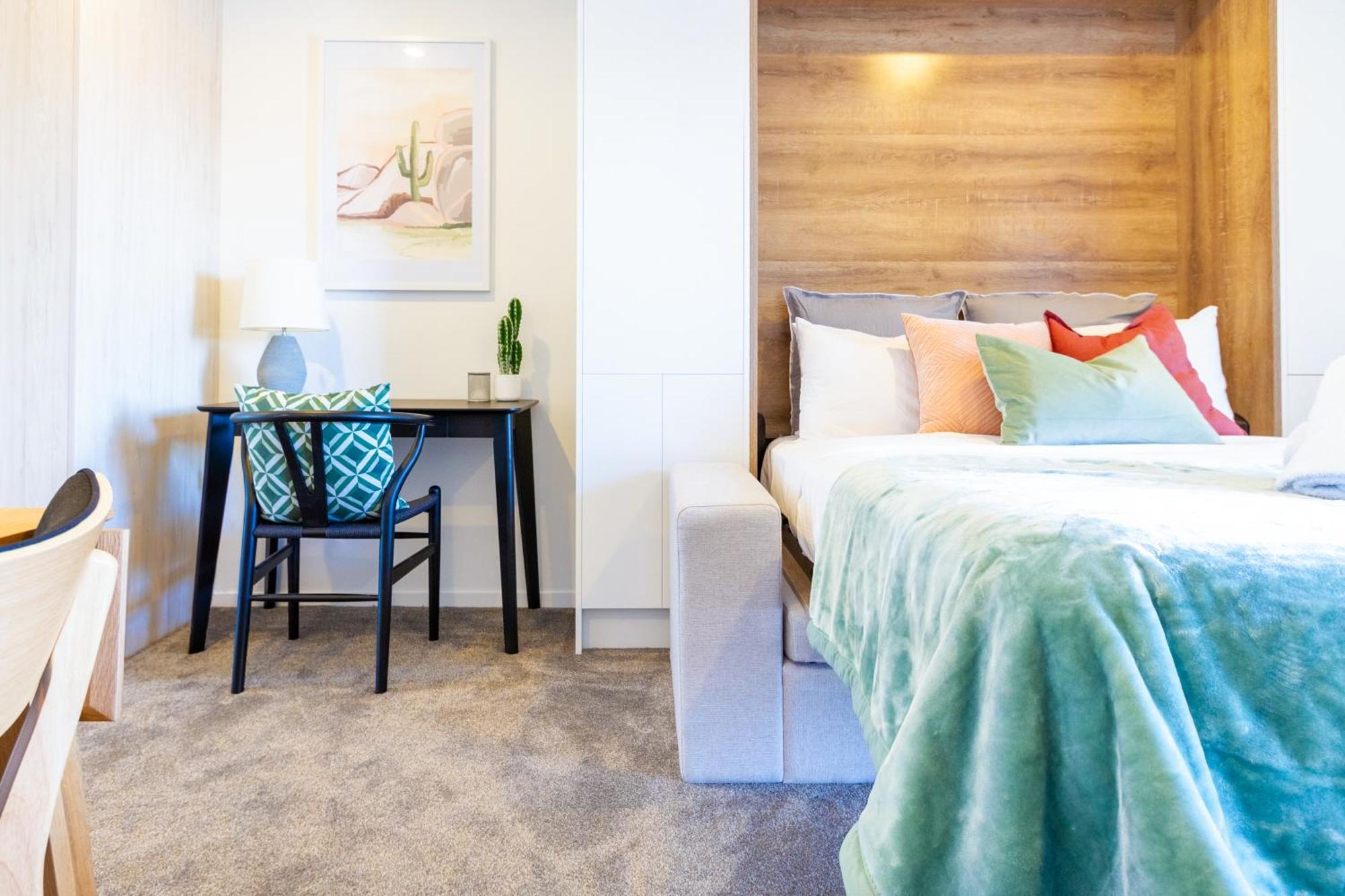 City Living: Upper Studio Haven On Wilmer Christchurch Extérieur photo