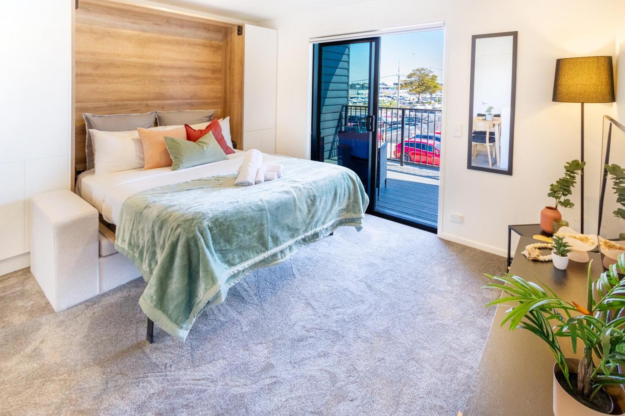 City Living: Upper Studio Haven On Wilmer Christchurch Extérieur photo